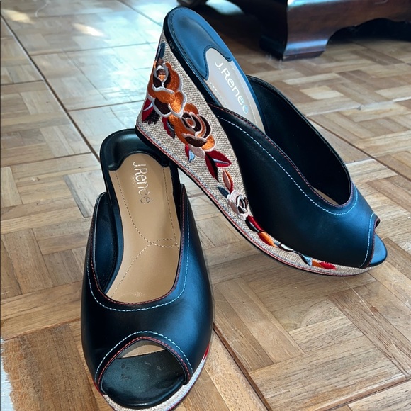 Black Wedge Shoes with Floral Embroidery - Picture 8 of 8